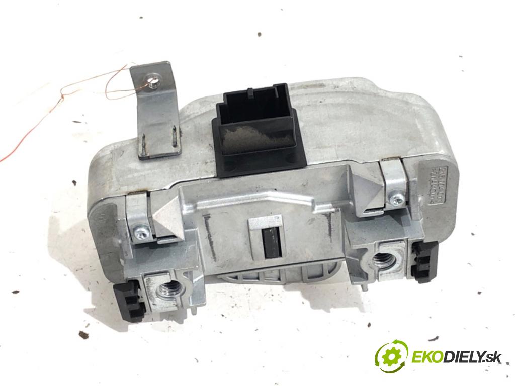 VW GOLF VII liftback 2014 90 kW 1.4 TSI 1395 blokáda volantu 5Q0905861A (Řízení ostatní)