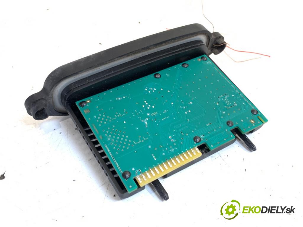 BMW F10 sedan 2010 120 kW 520 d 1995 Menič XENON 7258278 (Riadiaca jednotka xenónu)