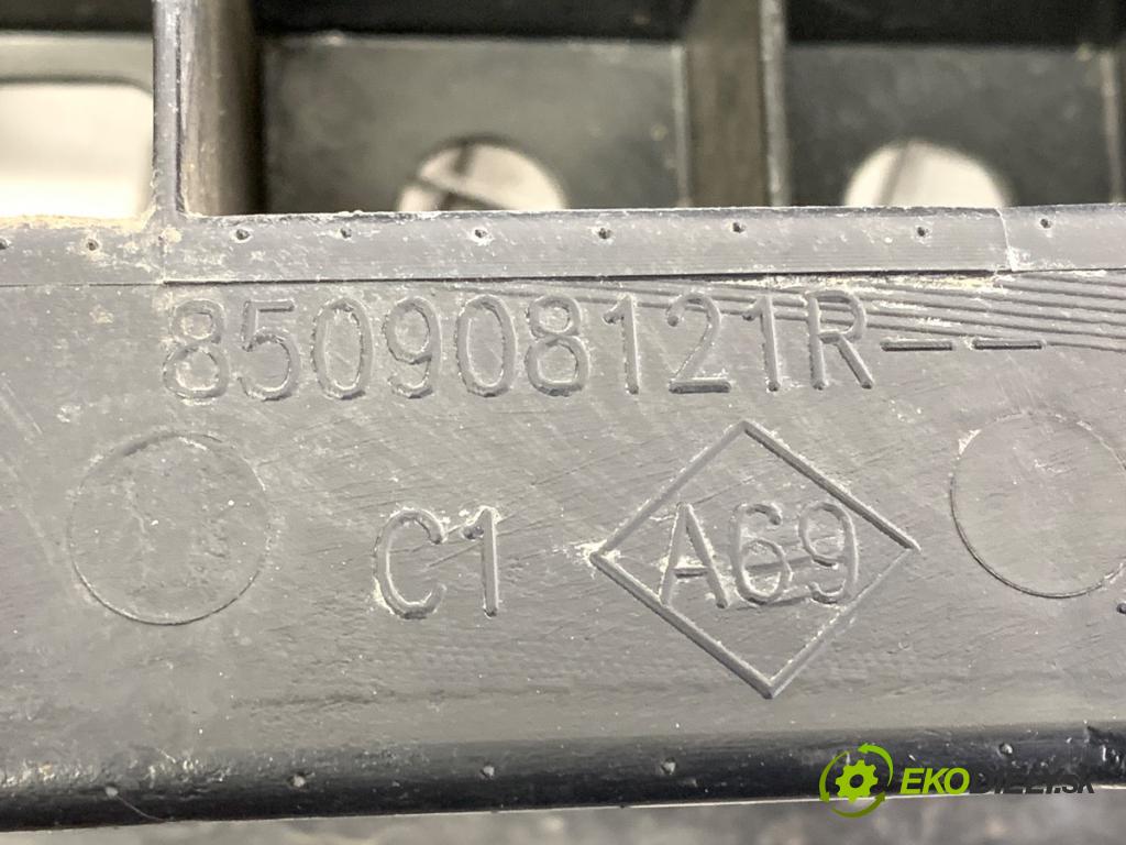 RENAULT CLIO IV liftback 2017 55 kW 1.5 dCi 75 1461 výztuha nárazníka zadní část 850908121R (Zadní výztuha)