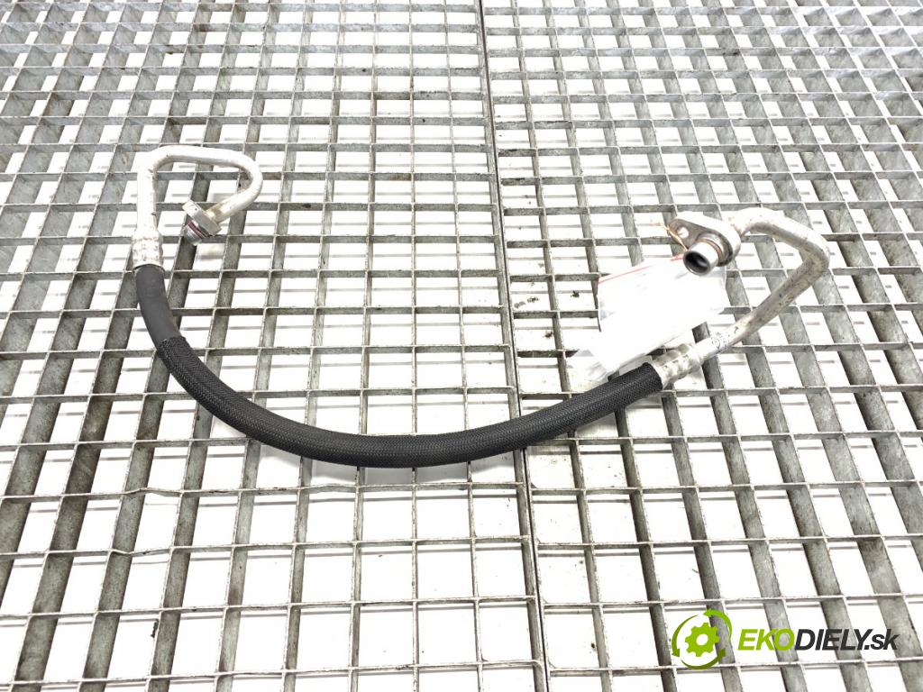 RENAULT CLIO IV liftback 2017 55 kW 1.5 dCi 75 1461 rúrka klimatizácie 924907813R (Rúrka klimatizácie)