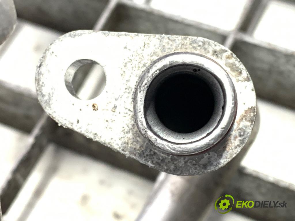 RENAULT CLIO IV liftback 2017 55 kW 1.5 dCi 75 1461 rúrka klimatizácie 924907813R (Rúrka klimatizácie)