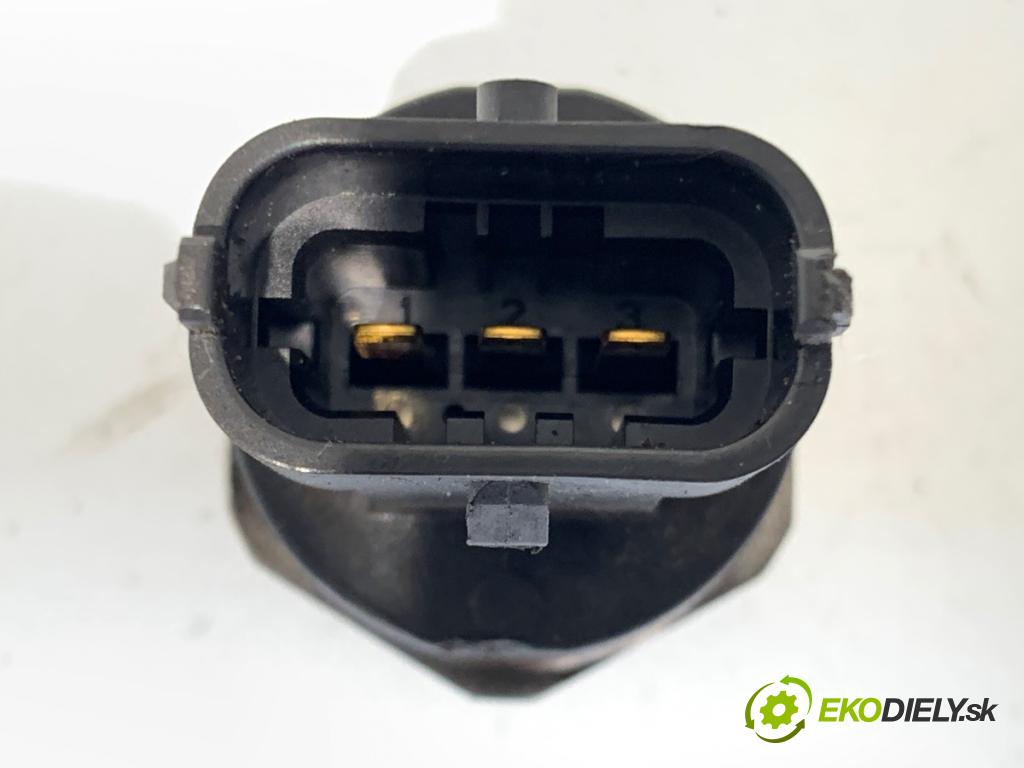 RENAULT CLIO IV liftback 2017 55 kW 1.5 dCi 75 1461 Regulátor tlaku paliva 8201232985 0281006241 (Palivový systém ostatné)