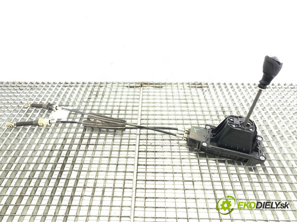 RENAULT CLIO IV liftback 2017 55 kW 1.5 dCi 75 1461 Kulisa  (Rýchlostná páka (kulisa))