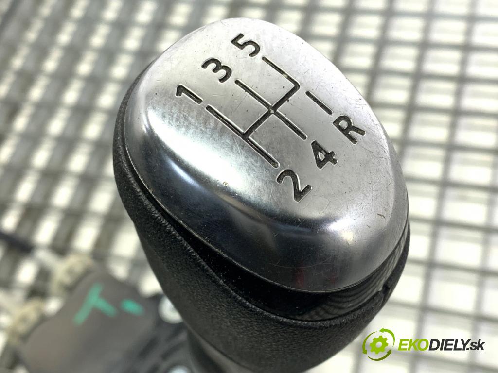 RENAULT CLIO IV liftback 2017 55 kW 1.5 dCi 75 1461 Kulisa (Rýchlostná páka (kulisa))