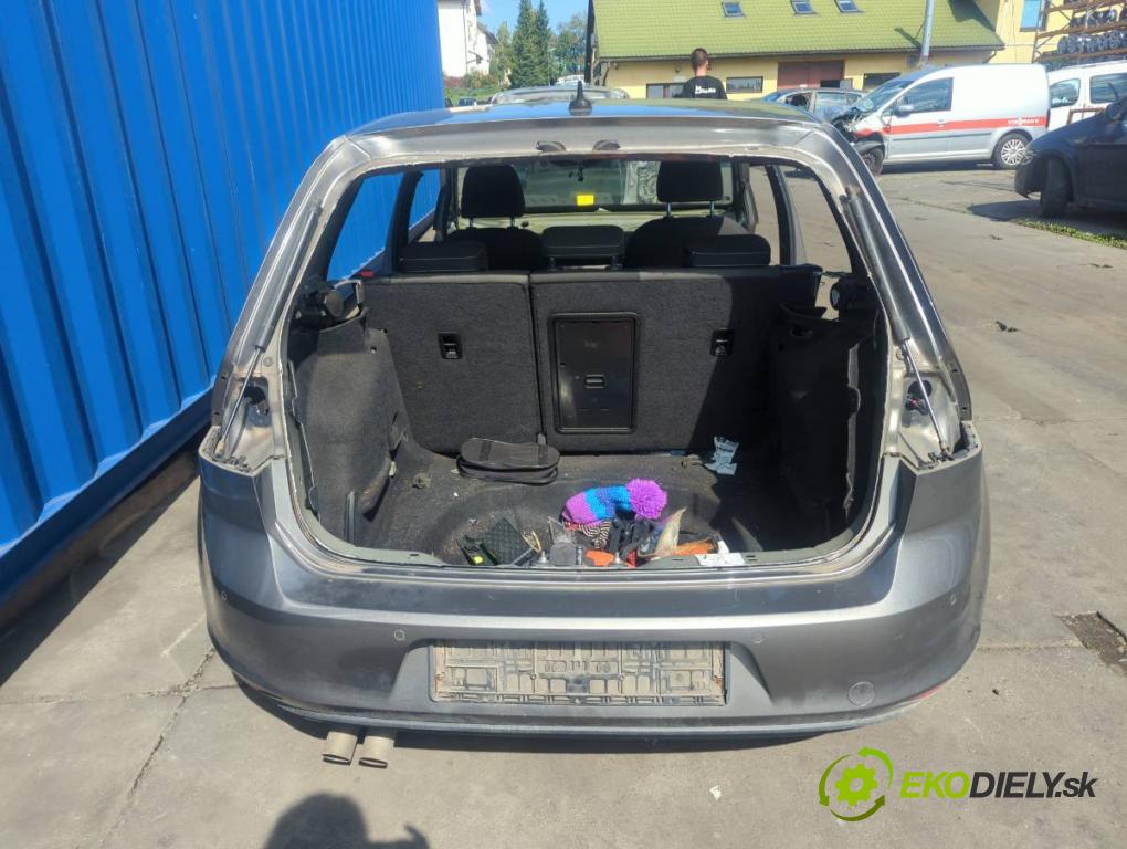 VW GOLF VII liftback 2014 90 kW 1.4 TSI 1395 KAROSERIA ČTVRŤÁK blatník zadní část levý pravý práh střecha PODŁUŻNICA levý pravý