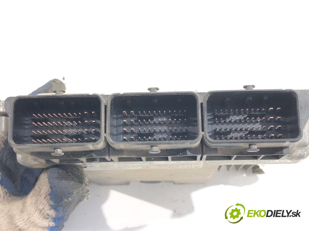 PEUGEOT 4007 SUV 2008 115 kW 2.2 HDi 2179 riadiaca jednotka Motor 9664487580 (Riadiaca jednotka)