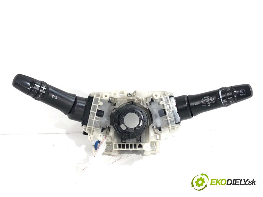 PEUGEOT 4007 SUV 2008 115 kW 2.2 HDi 2179 Prepínač kombinovaný 8651A084 (Prepínacie páčky pod volantom)