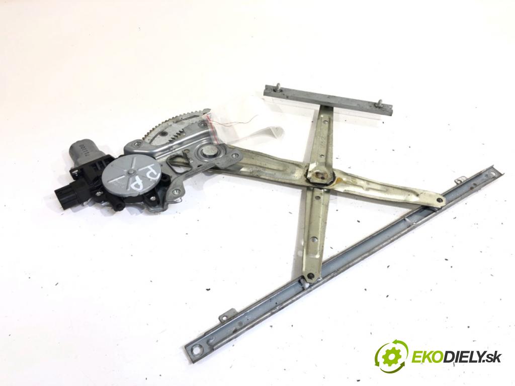 PEUGEOT 4007 SUV 2008 115 kW 2.2 HDi 2179 mechanismus okna pravý přední část