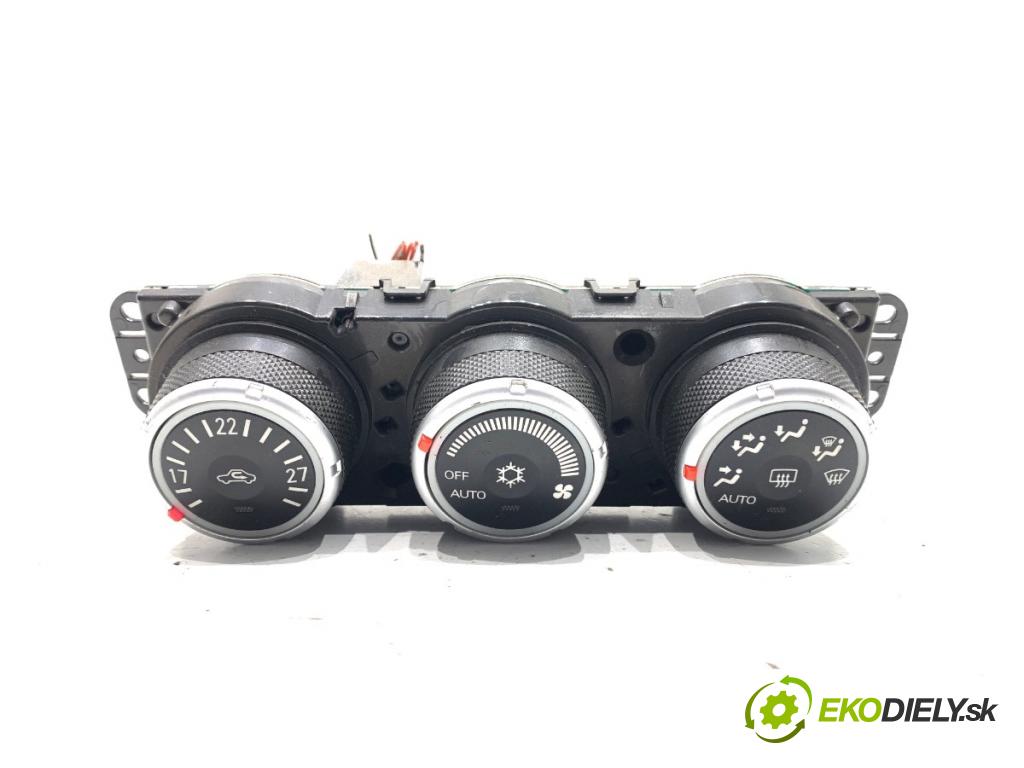 PEUGEOT 4007 SUV 2008 115 kW 2.2 HDi 2179 Panel ovládania kúrenia 7820A115XA (Prepínacie páčky pod volantom)