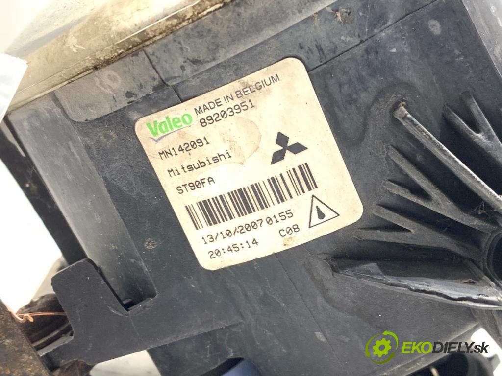 PEUGEOT 4007 SUV 2008 115 kW 2.2 HDi 2179 hmlové svetlo, hmlovka pravý přední část MN142091