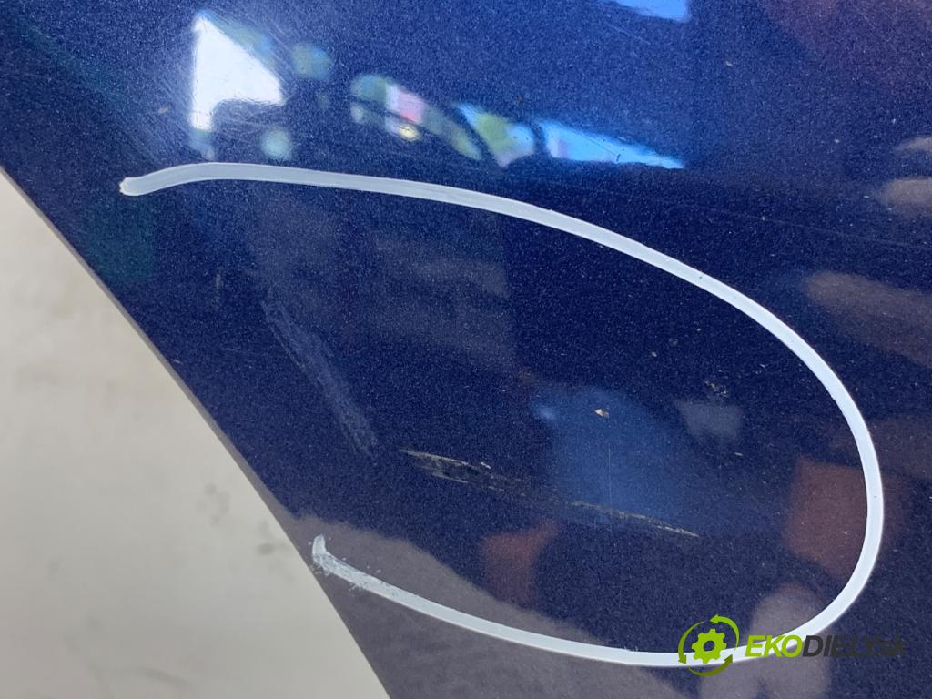 PEUGEOT 4007 SUV 2008 115 kW 2.2 HDi 2179 dveře pravý zadní část