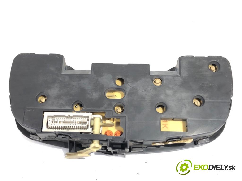 OPEL ZAFIRA A nadwozie wielkoprzestrzenne (MPV) 2000 60 kW 2.0 DI 16V (F75) 1995 Prístrojovka 09228757 (Prístrojová doska)