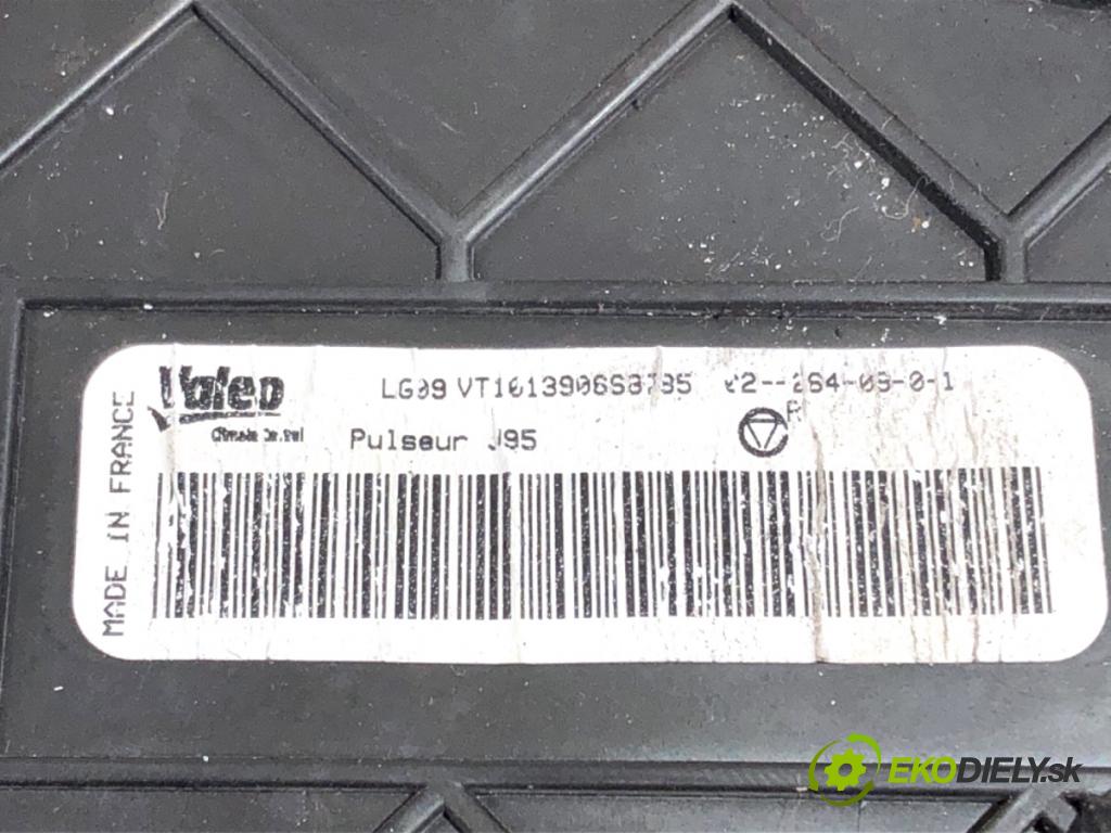 RENAULT GRAND SCENIC III nadwozie wielkoprzestrzenne (MPV) 2009 96 kW 1.4 16V (JZ0F) 1397 topení