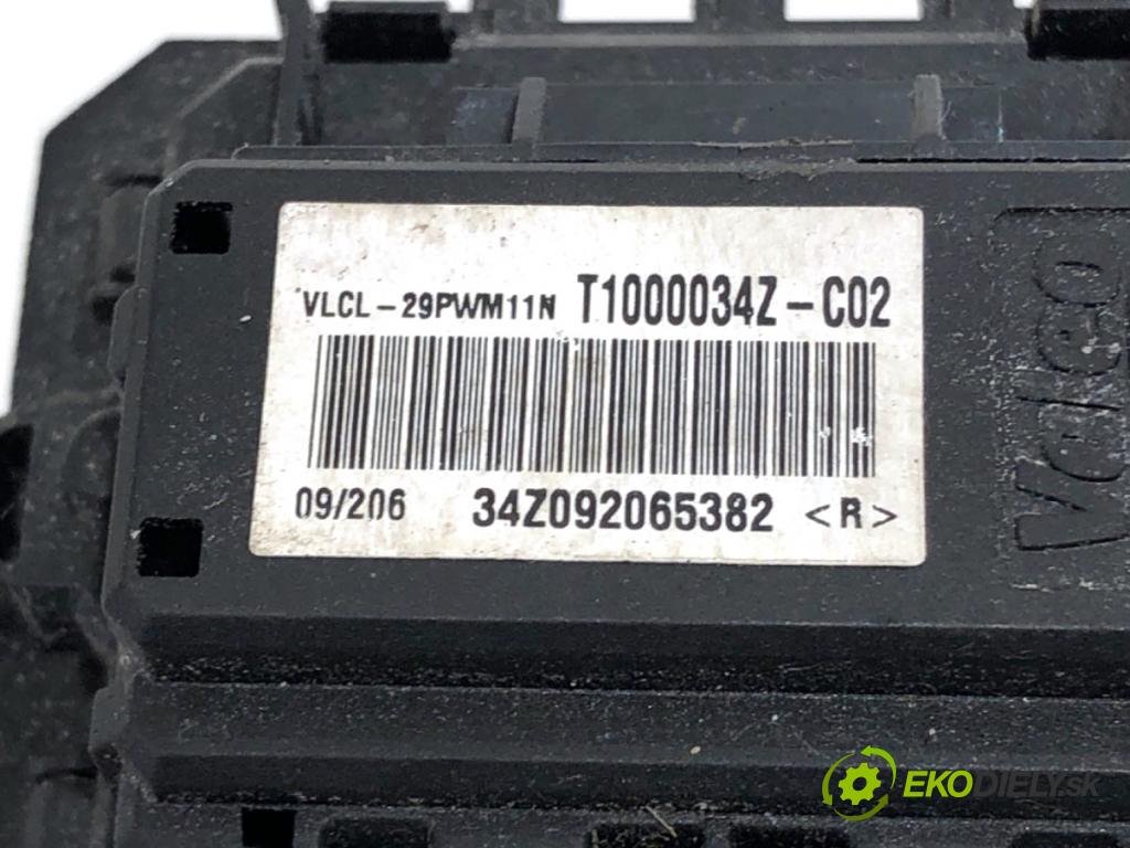 RENAULT GRAND SCENIC III nadwozie wielkoprzestrzenne (MPV) 2009 96 kW 1.4 16V (JZ0F) 1397 odpor rezistor topení vzduchu T1000034Z (Odpor topení)