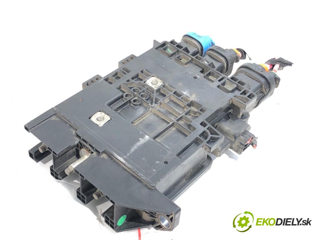 RENAULT GRAND SCENIC III nadwozie wielkoprzestrzenne (MPV) 2009 96 kW 1.4 16V (JZ0F) 1397 modul akumulátora 243800005R