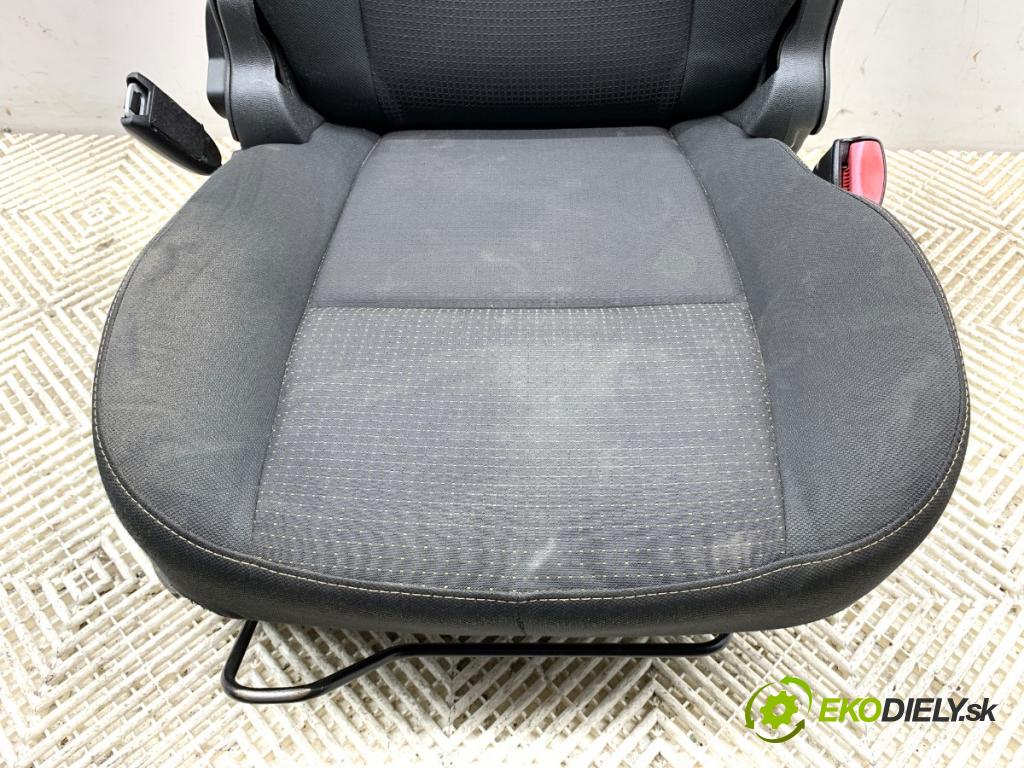 RENAULT GRAND SCENIC III nadwozie wielkoprzestrzenne (MPV) 2009 96 kW 1.4 16V (JZ0F) 1397 sedadlo pravý přední část