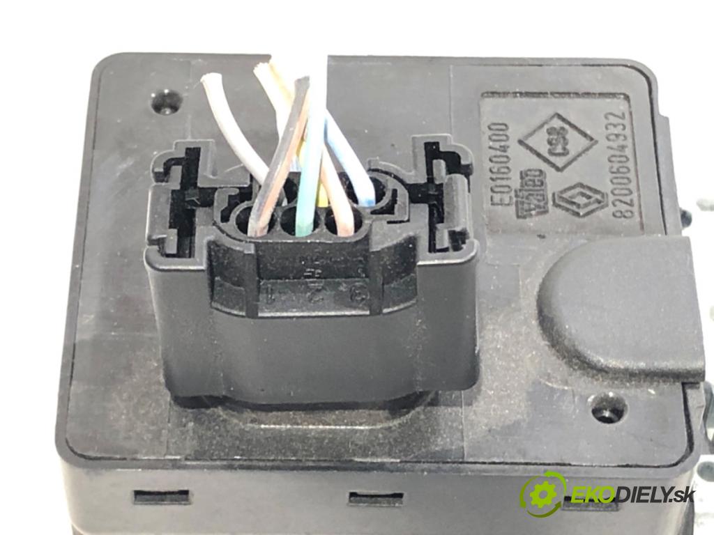 RENAULT GRAND SCENIC III nadwozie wielkoprzestrzenne (MPV) 2009 96 kW 1.4 16V (JZ0F) 1397 blokáda volantu 8200604932 (Řízení ostatní)