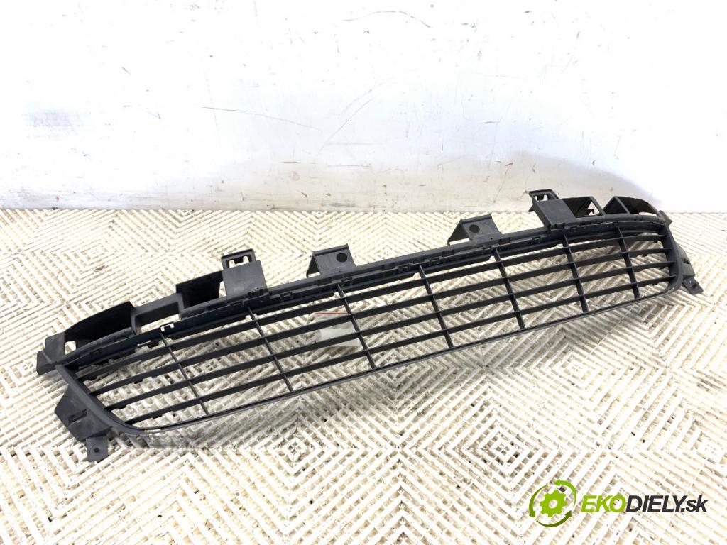 RENAULT GRAND SCENIC III nadwozie wielkoprzestrzenne (MPV) 2009 96 kW 1.4 16V (JZ0F) 1397 mří nárazníka přední část střední 622540016R