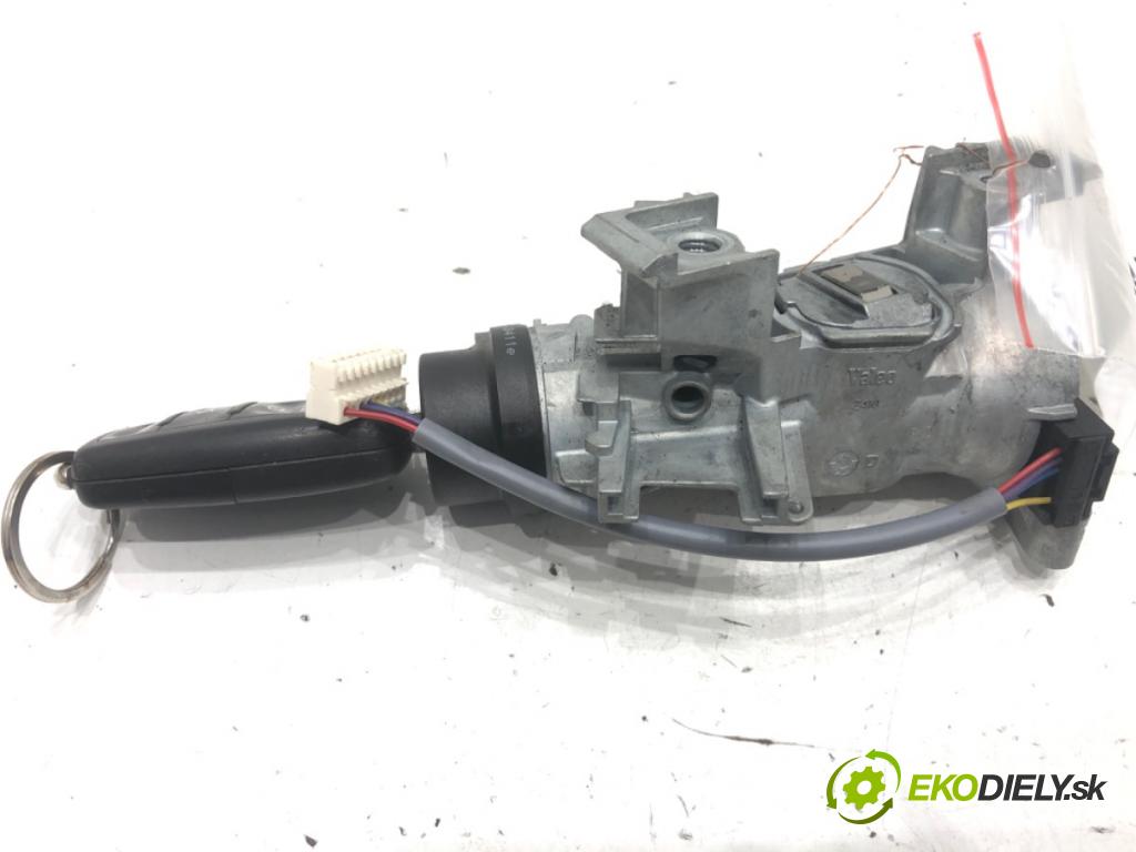 VW GOLF VI liftback 2011 63 kW 1.2 TSI 1197 spinačka 1K0905851B (Spínacia skrinka)