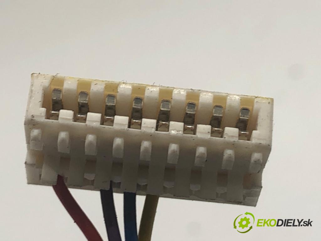 VW GOLF VI liftback 2011 63 kW 1.2 TSI 1197 spinačka 1K0905851B (Spínacia skrinka)