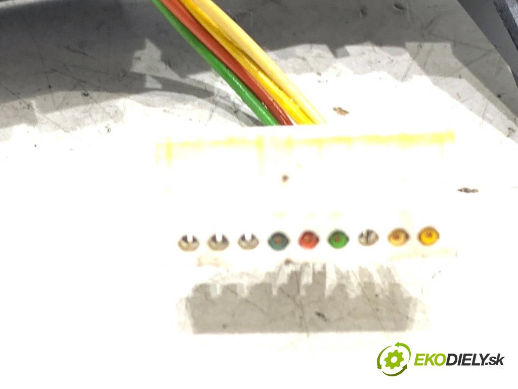 VW GOLF VI liftback 2011 63 kW 1.2 TSI 1197 Prepínač kombinovaný 5K0953507BC (Prepínacie páčky pod volantom)