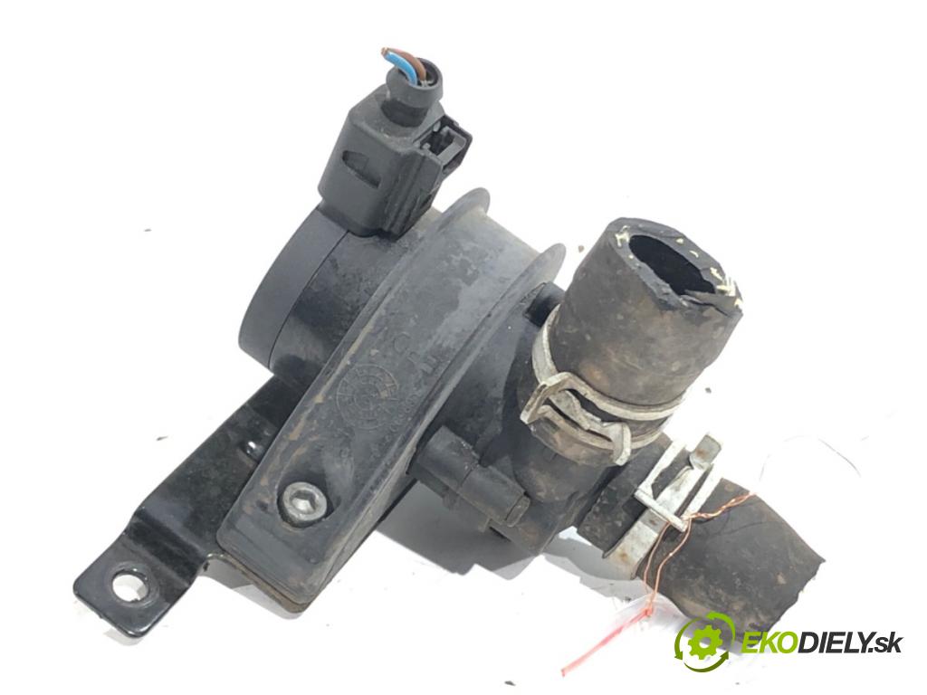 VW GOLF VI liftback 2011 63 kW 1.2 TSI 1197 DALŠÍ: pumpa vody 1K0965561L (Vodní pumpa)