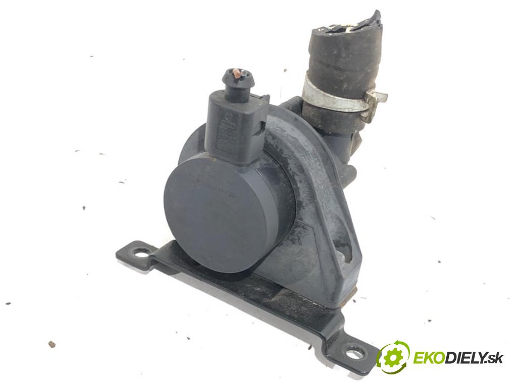 VW GOLF VI liftback 2011 63 kW 1.2 TSI 1197 DALŠÍ: pumpa vody 1K0965561L (Vodní pumpa)