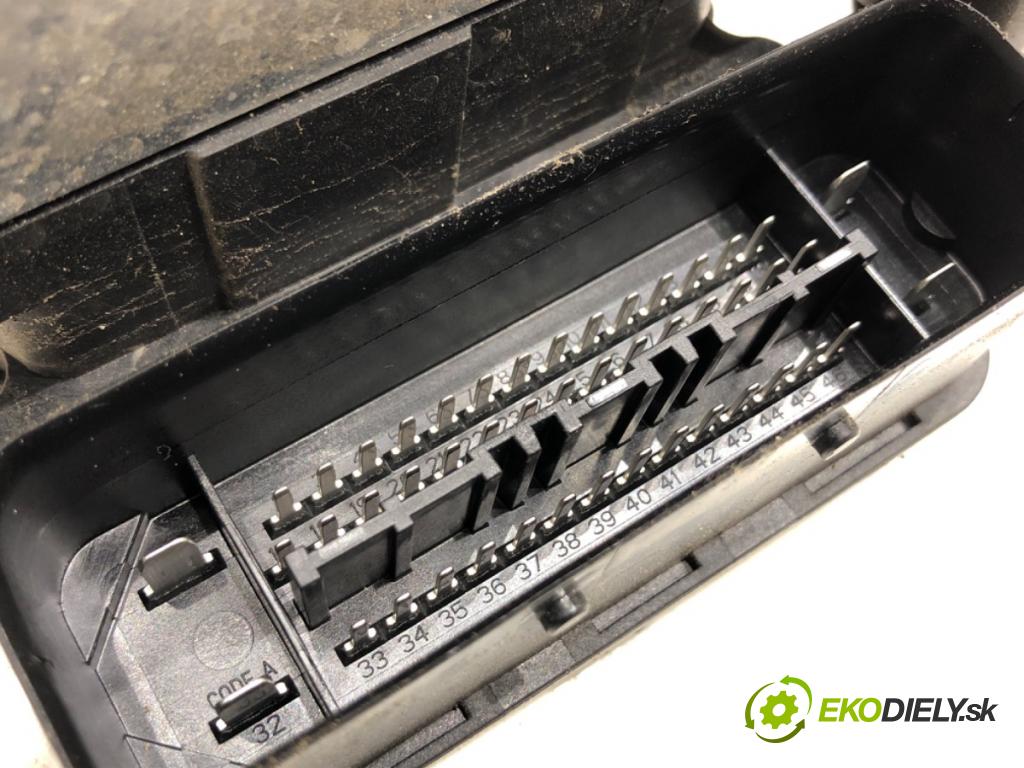 VW GOLF VI liftback 2011 63 kW 1.2 TSI 1197 Pumpa ABS 1K0907379BJ (Pumpa ABS)