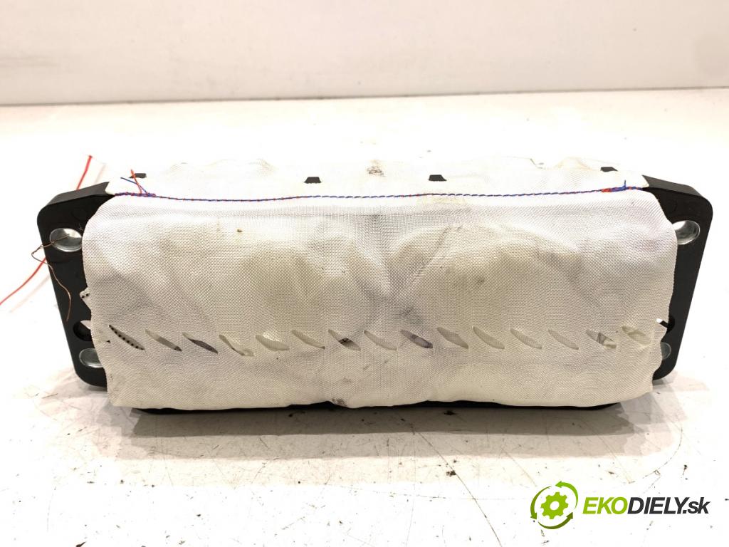 VW GOLF VI liftback 2011 63 kW 1.2 TSI 1197 AirBag spolujezdce 5K0880204A (Airbag)