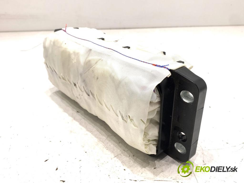 VW GOLF VI liftback 2011 63 kW 1.2 TSI 1197 AirBag spolujezdce 5K0880204A (Airbag)