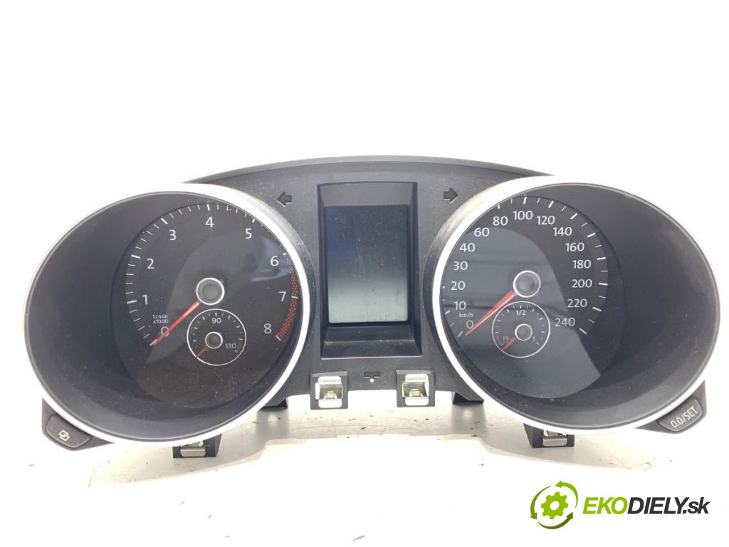 VW GOLF VI liftback 2011 63 kW 1.2 TSI 1197 Prístrojovka 5K0920872 (Prístrojová doska)