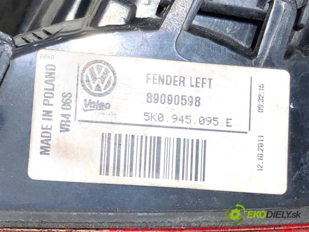 VW GOLF VI liftback 2011 63 kW 1.2 TSI 1197 světlo levý zadní část 5K0945095E