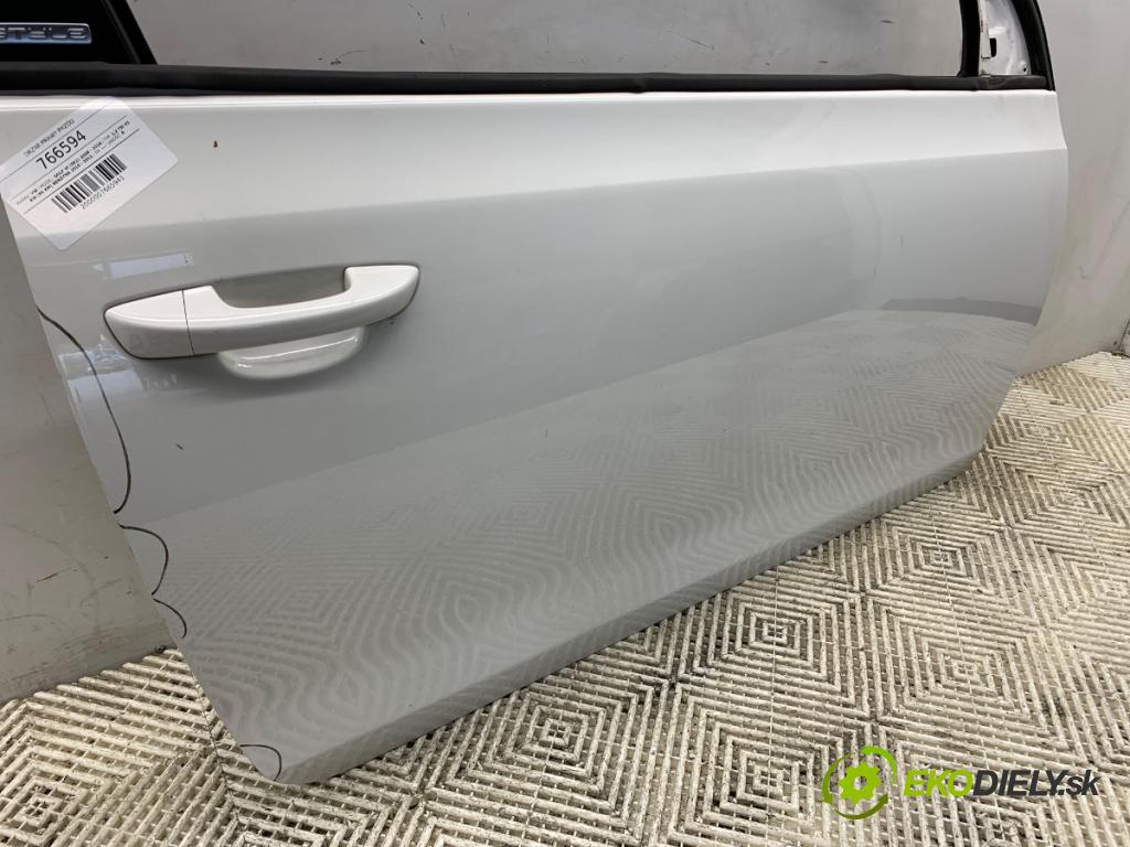 VW GOLF VI liftback 2011 63 kW 1.2 TSI 1197 dveře pravý přední část LB9A
