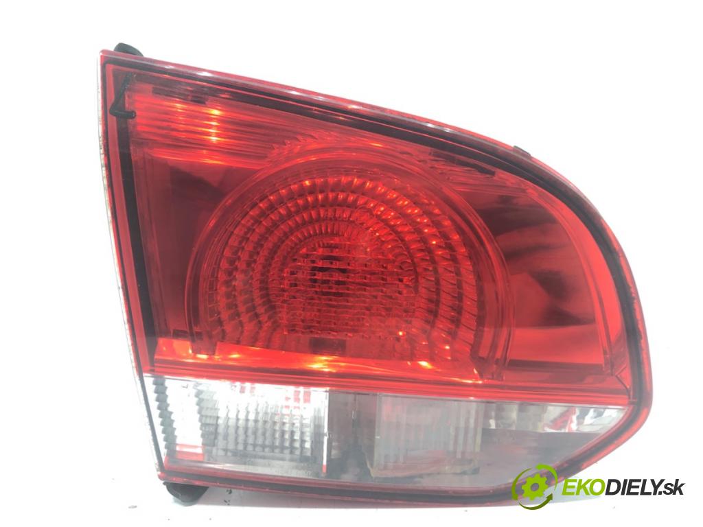VW GOLF VI liftback 2011 63 kW 1.2 TSI 1197 světlo zadní část levá strana vnitřní 5K0945093G (Klika dveří ostatní)