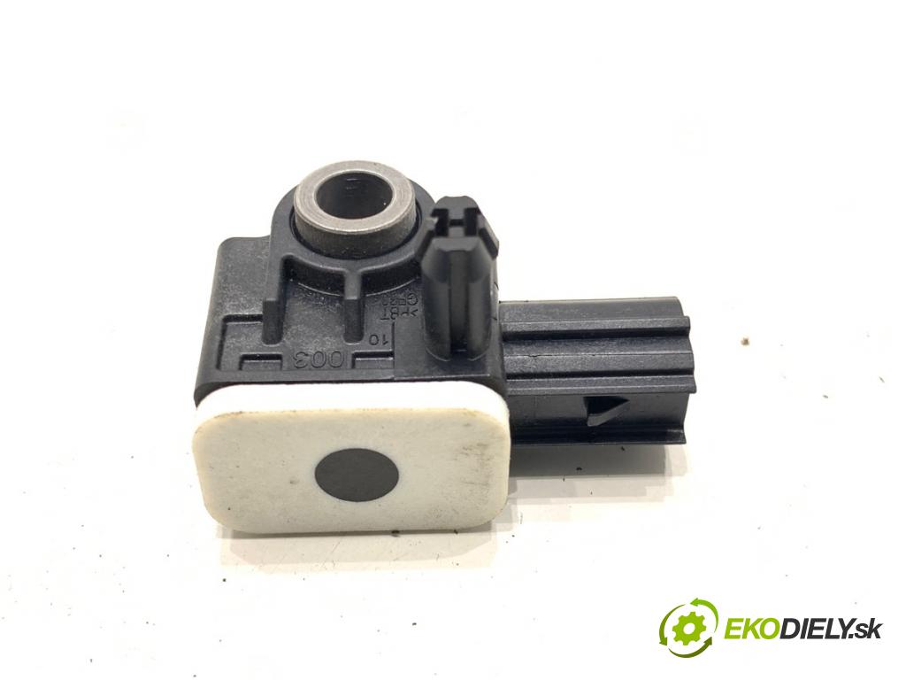 FORD S-MAX nadwozie wielkoprzestrzenne (MPV) 2017 110 kW 2.0 TDCi 1997 Snímač nárazu CM5T-14B006-AA (Snímač nárazu)