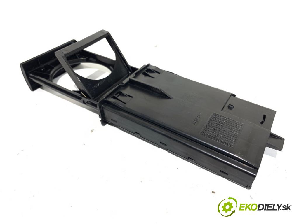 SEAT LEON I liftback 2001 77 kW 1.6 16 V 1598 Držiak na nápoje 1M1862531C (Držiak (úchyt) na nápoje)