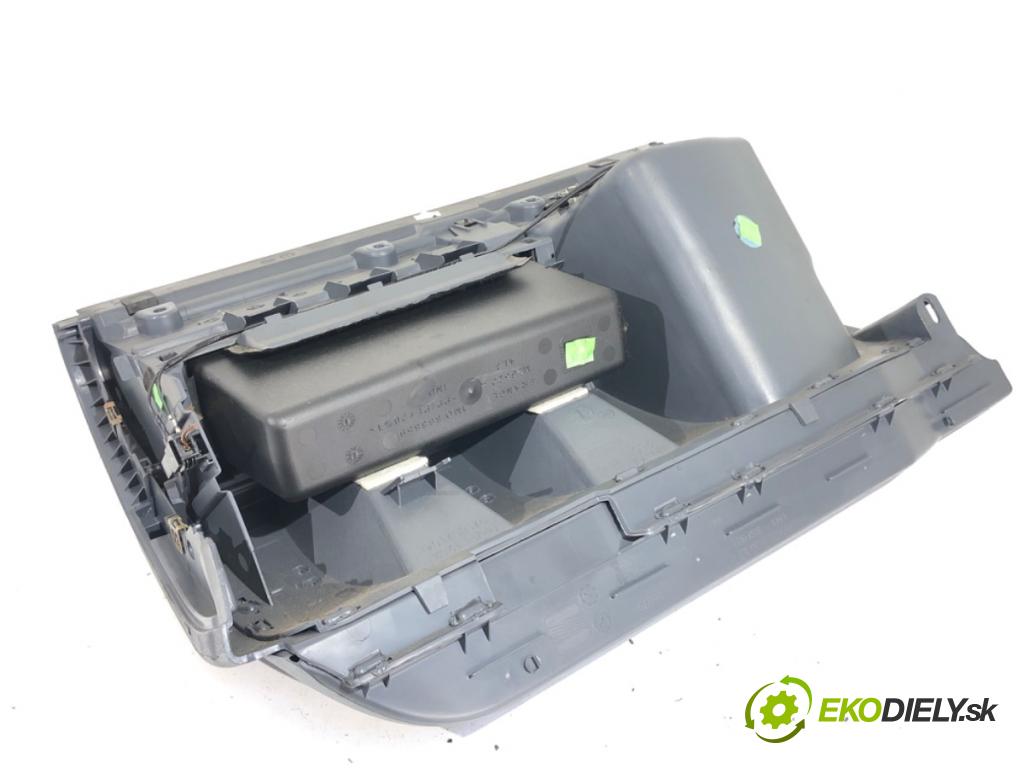 SEAT LEON I liftback 2001 77 kW 1.6 16 V 1598 Priehradka, kastlík spolujazdca 1M1857103 (Priehradka (kastlík))