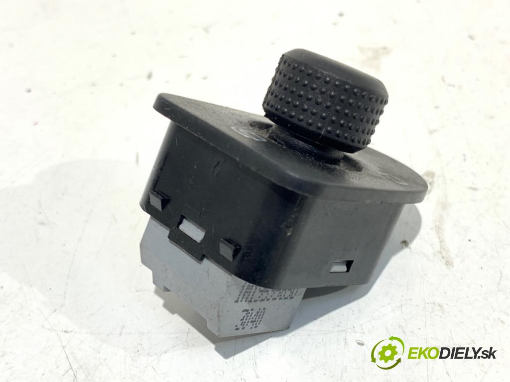 SEAT LEON I liftback 2001 77 kW 1.6 16 V 1598 Prepínač nastavenia spätných zrkadiel 1M1959565D (Prepínacie páčky pod volantom)