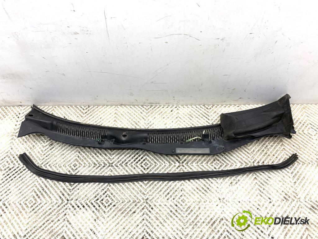 SEAT LEON I liftback 2001 77 kW 1.6 16 V 1598 Torpédo, plast pod čelné okno 1M1853185 (Torpédo (plast pod čelným sklom))