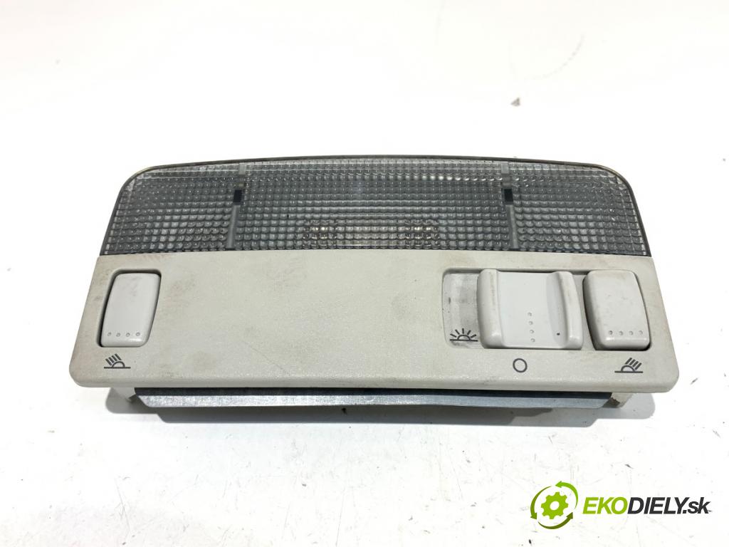 SEAT LEON I liftback 2001 77 kW 1.6 16 V 1598 světlo stropní 3B0947105C