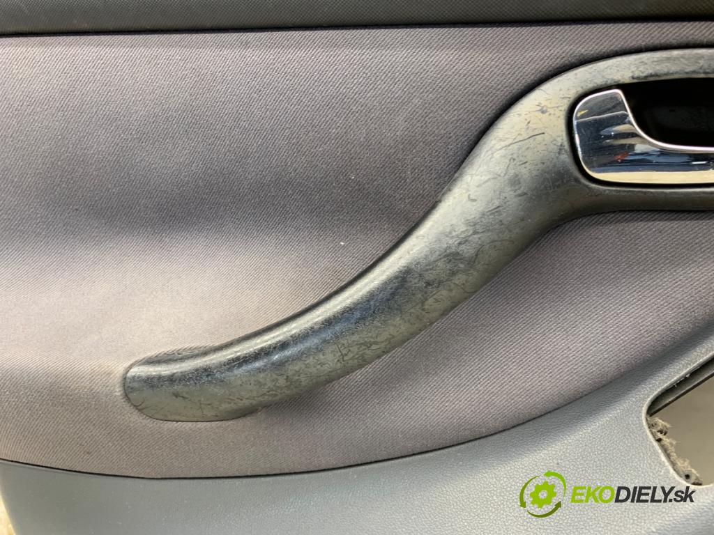 SEAT LEON I liftback 2001 77 kW 1.6 16 V 1598 ča dveře levý přední část