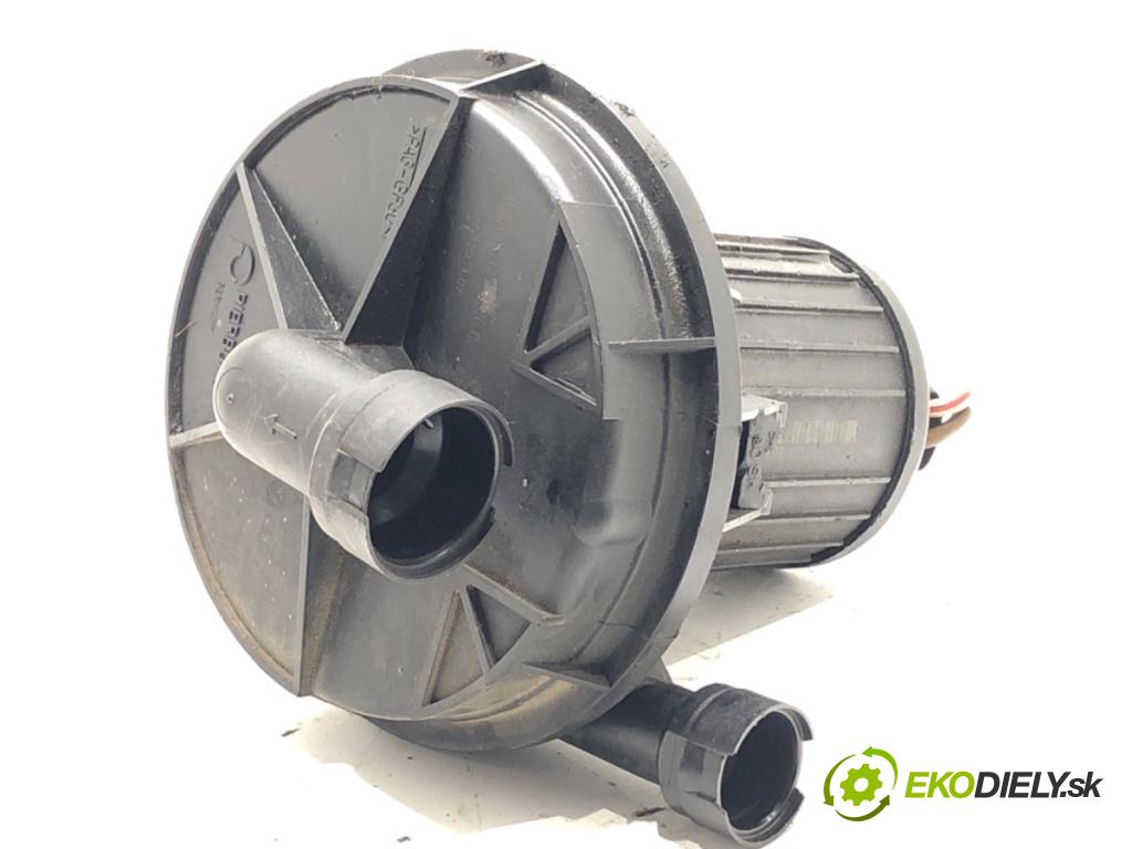SKODA OCTAVIA I liftback 2000 85 kW 2.0 1984 pumpa vzduchu sekundárního 06A131333C (Topení, ventilace ostatní)