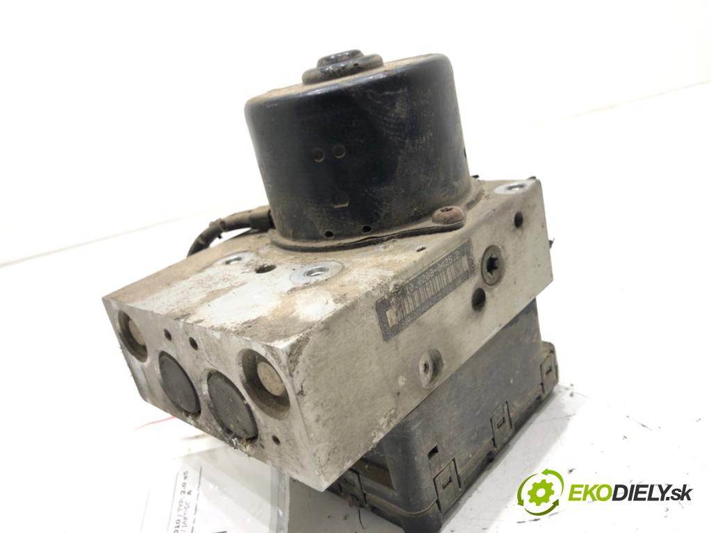 SKODA OCTAVIA I liftback 2000 85 kW 2.0 1984 Pumpa ABS 1J0614217E (Pumpa ABS)