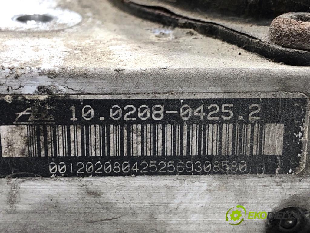 SKODA OCTAVIA I liftback 2000 85 kW 2.0 1984 Pumpa ABS 1J0614217E (Pumpa ABS)