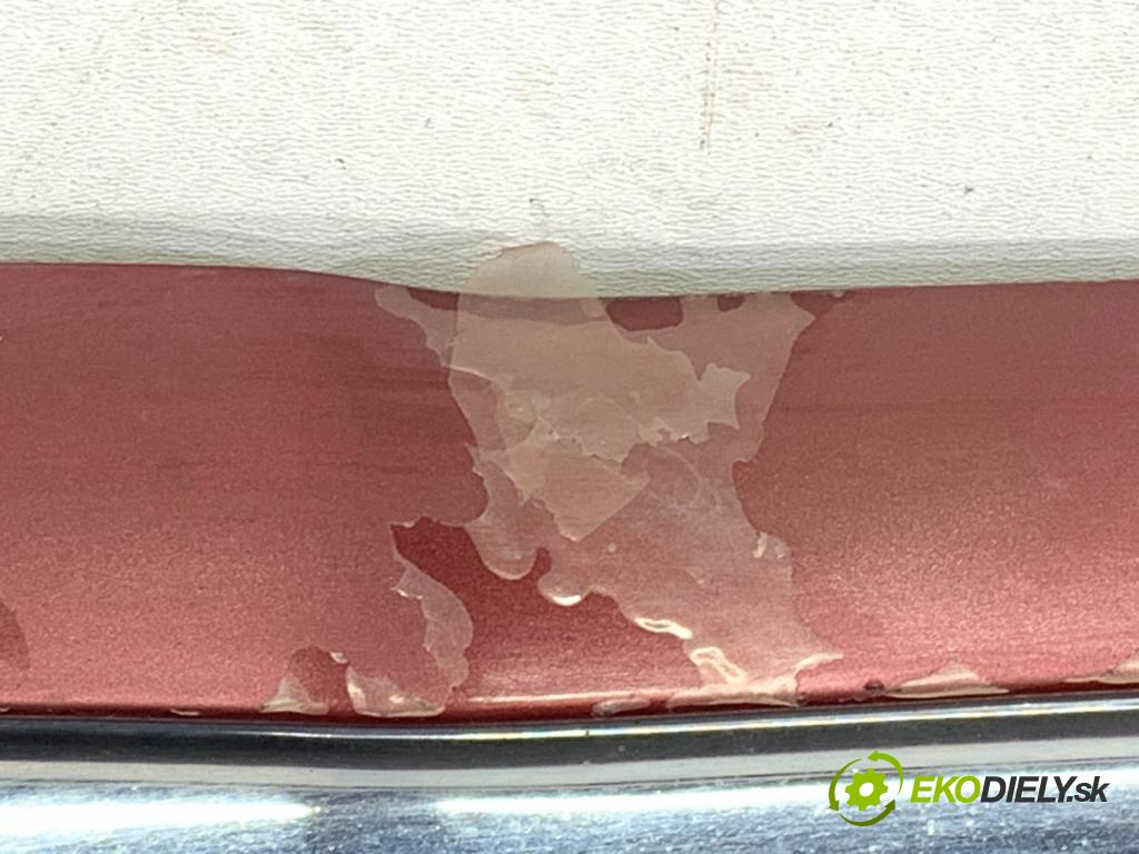 SKODA OCTAVIA I liftback 2000 85 kW 2.0 1984 mřížka maska 1U0853651 (Přední mřížka (maska chladiče))