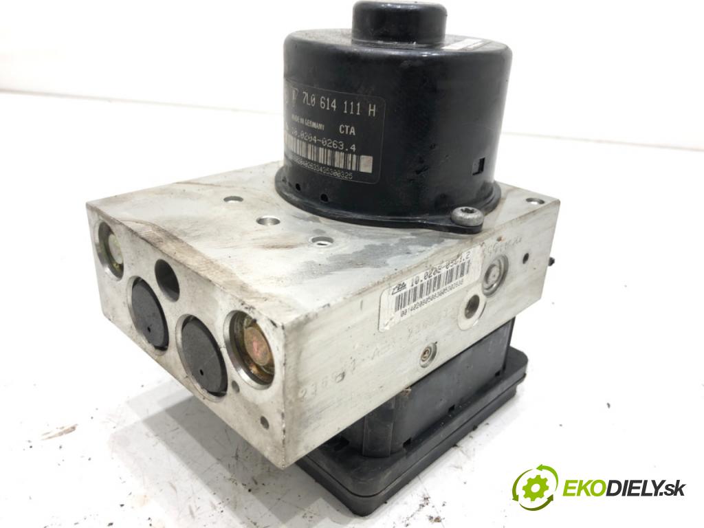 VW TOUAREG SUV 2006 165 kW 3.0 V6 TDI 2967 Pumpa ABS 7L0907379G (Pumpa ABS)