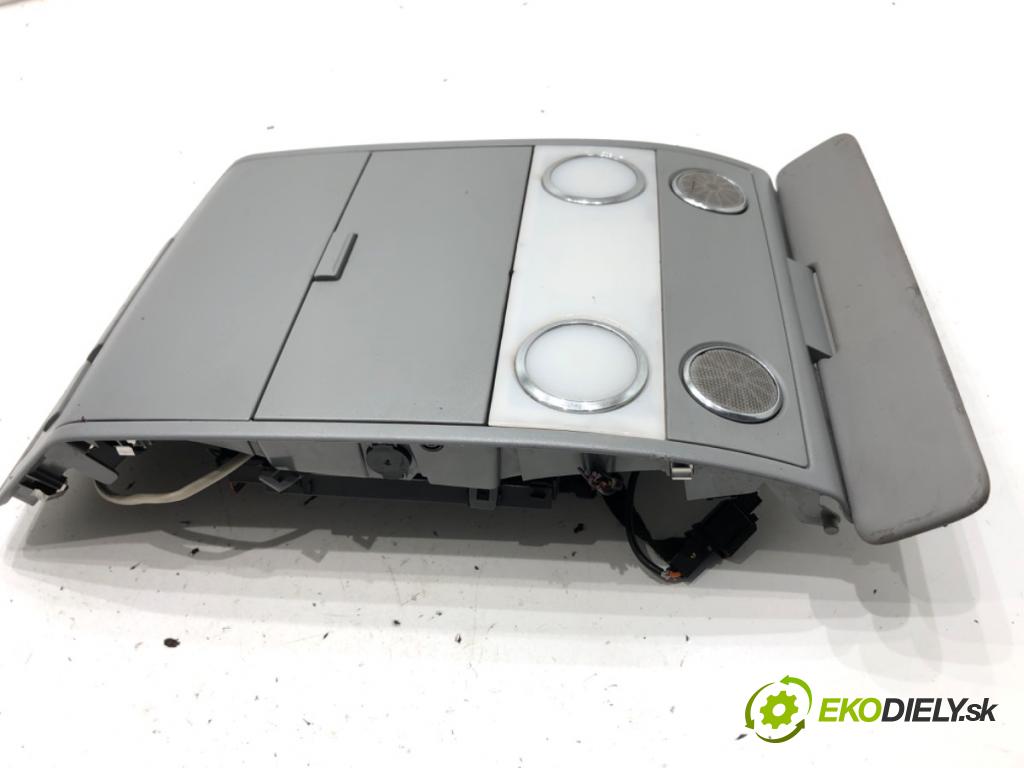 VW TOUAREG SUV 2006 165 kW 3.0 V6 TDI 2967 světlo stropní 7L0868403
