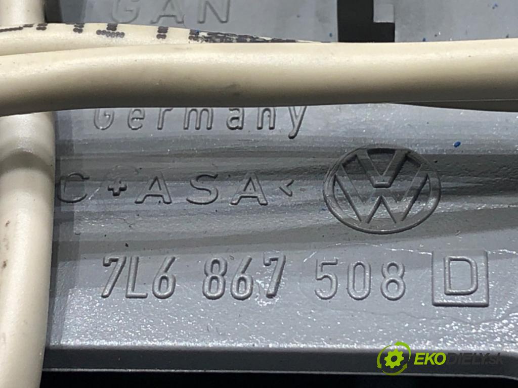 VW TOUAREG SUV 2006 165 kW 3.0 V6 TDI 2967 světlo stropní 7L0868403