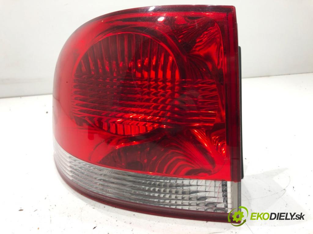 VW TOUAREG SUV 2006 165 kW 3.0 V6 TDI 2967 světlo levý zadní část 7L6945095K