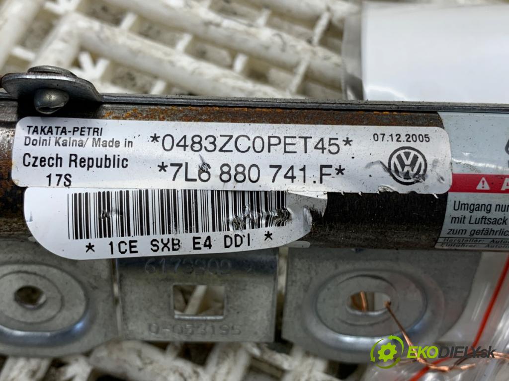 VW TOUAREG SUV 2006 165 kW 3.0 V6 TDI 2967 stropní levý 7L6880741F